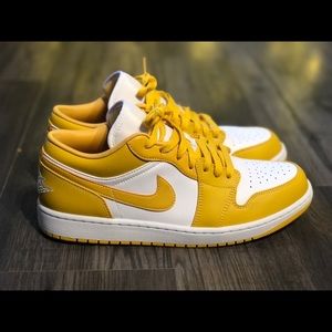 Air Jordan 1 Low Yellow Pollen Mens Size 11